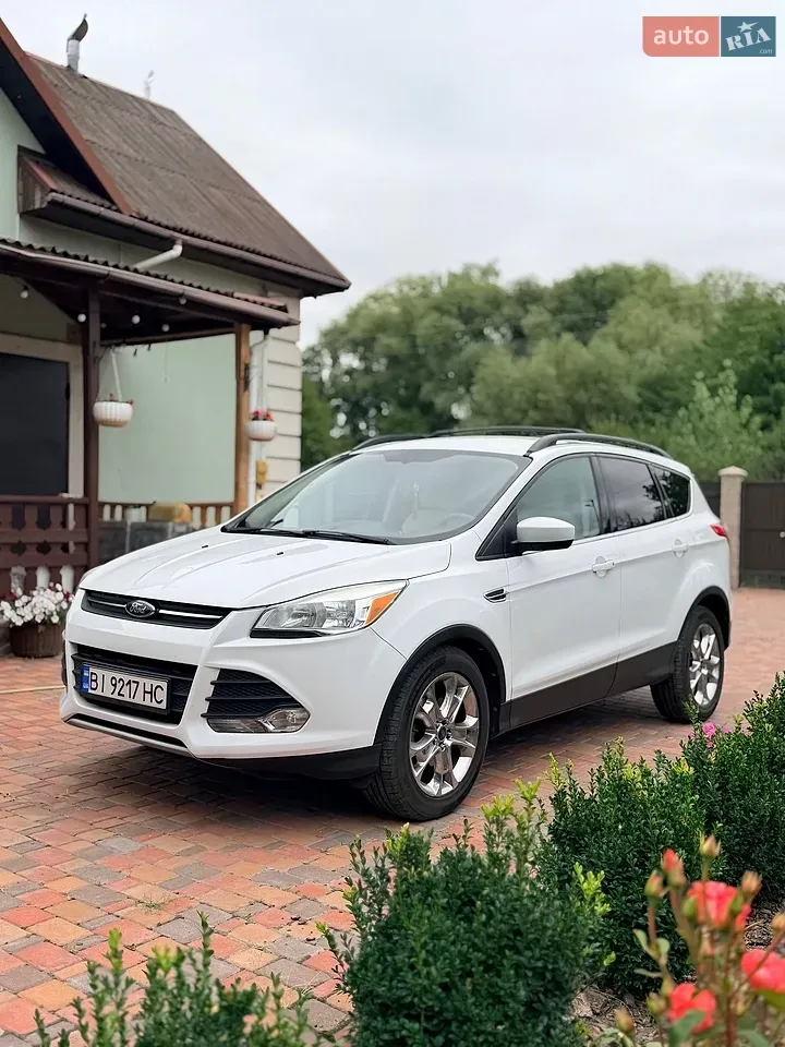 Ford Escape 2014 photo 3