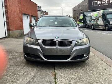 BMW 318D 2008 photo 3