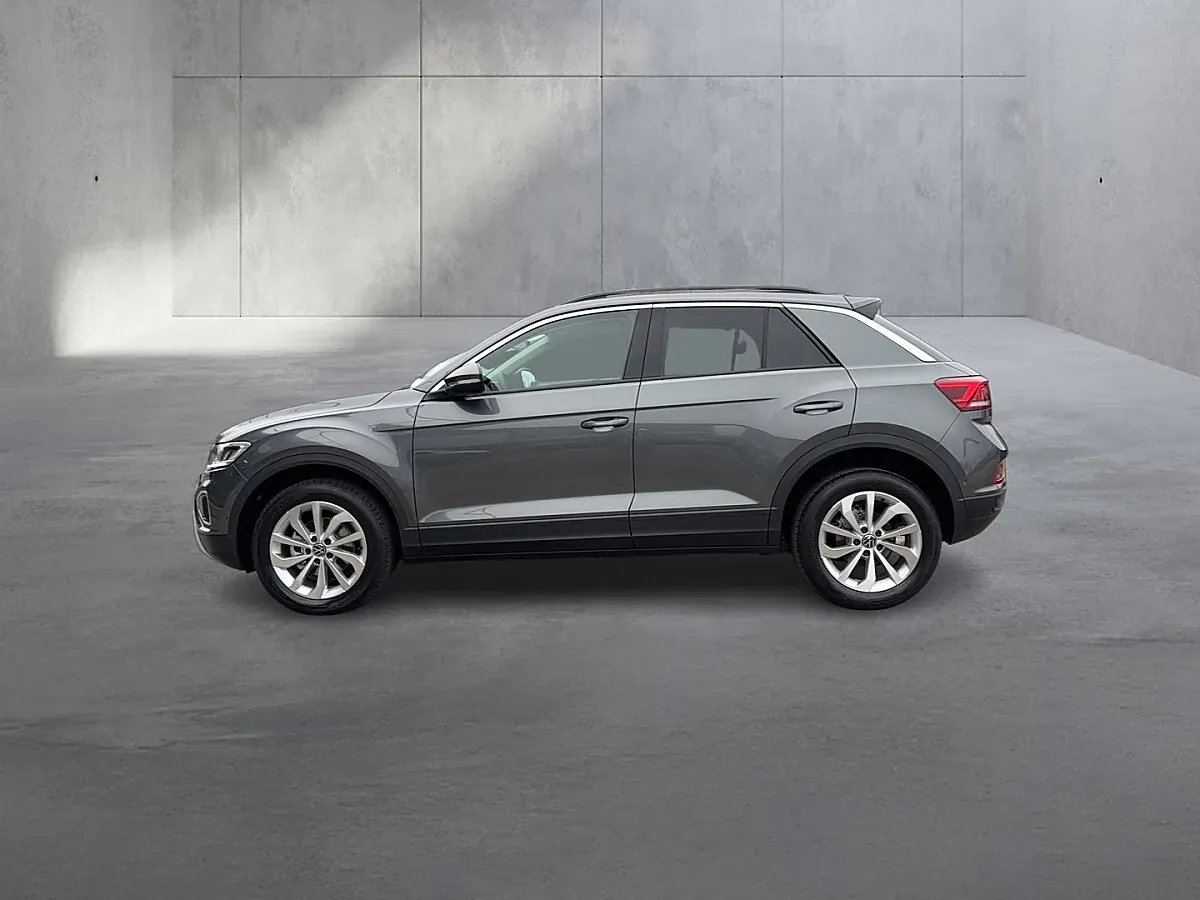 Volkswagen T-Roc 2025 photo 2