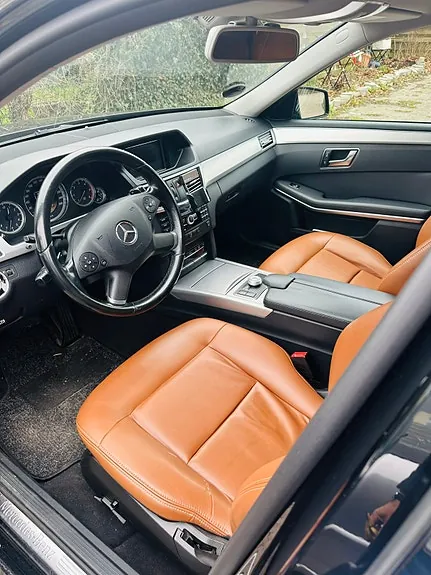 Mercedes-Benz E200