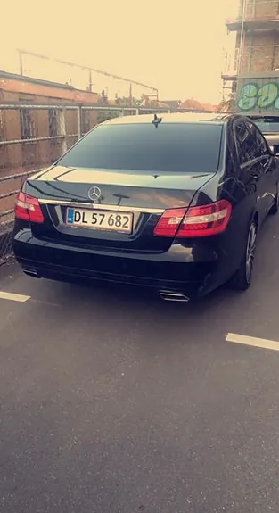 Mercedes-Benz E200 2012 photo 3