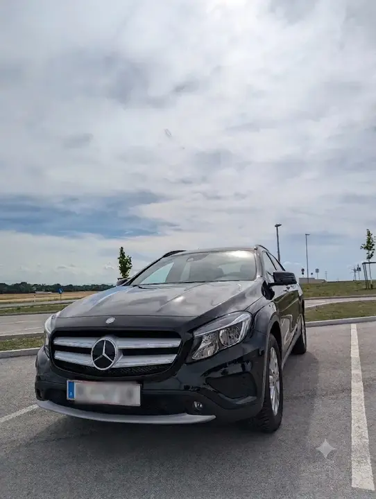 Mercedes-Benz Gla 2016 photo 2