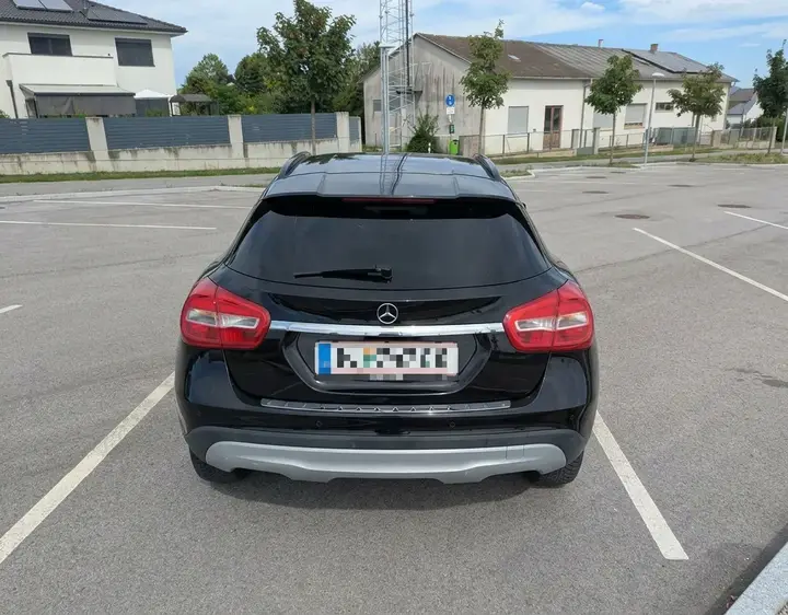 Mercedes-Benz Gla 2016 photo 3