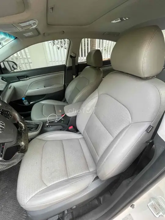 Hyundai Elantra 2016 photo 2