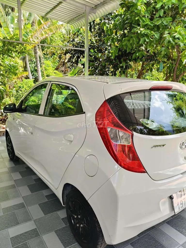 Hyundai Eon