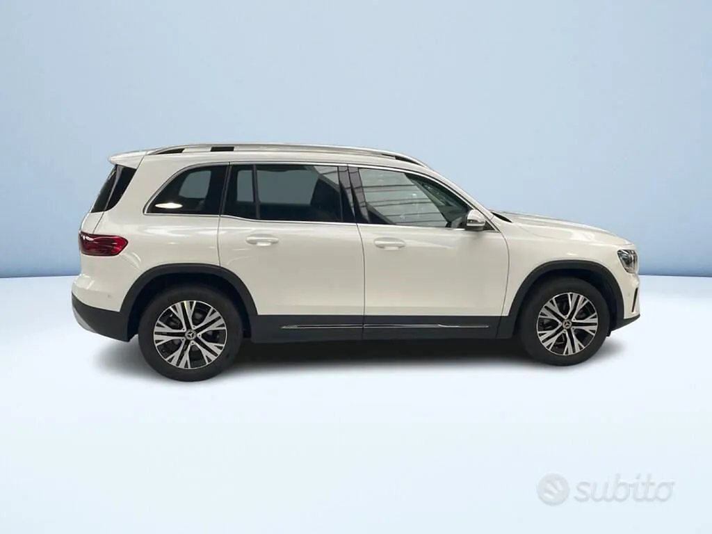 Mercedes-Benz Glb 2025 photo 3