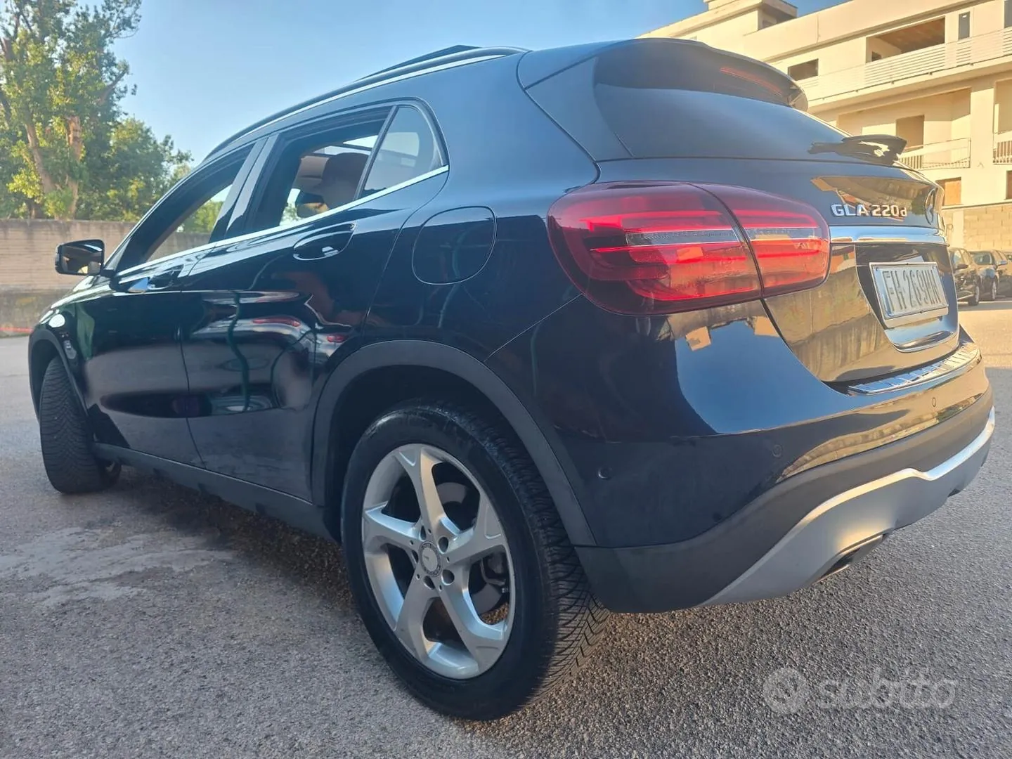 Mercedes-Benz Gla 2017 photo 3