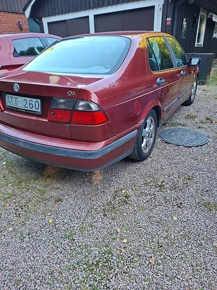 Saab 9-5 1999 photo 3