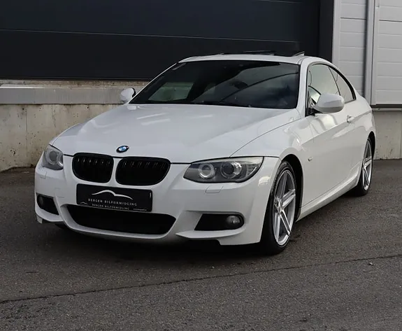 BMW 320D 2010 photo 3