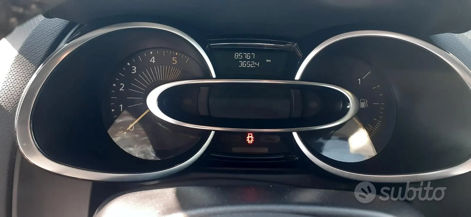 Renault Clio 2015 photo 5