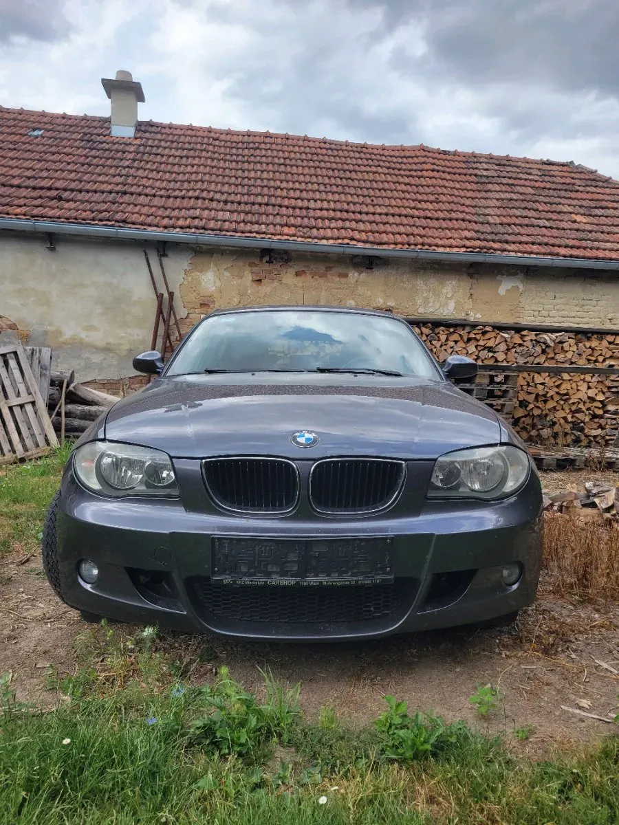 BMW 1 Series 2006 photo 2