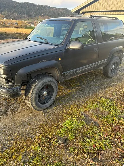 Chevrolet Tahoe 1999 photo 2