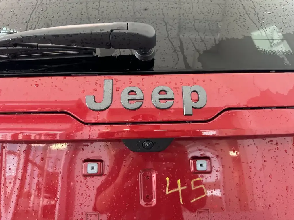 Jeep Cherokee 2026 photo 5