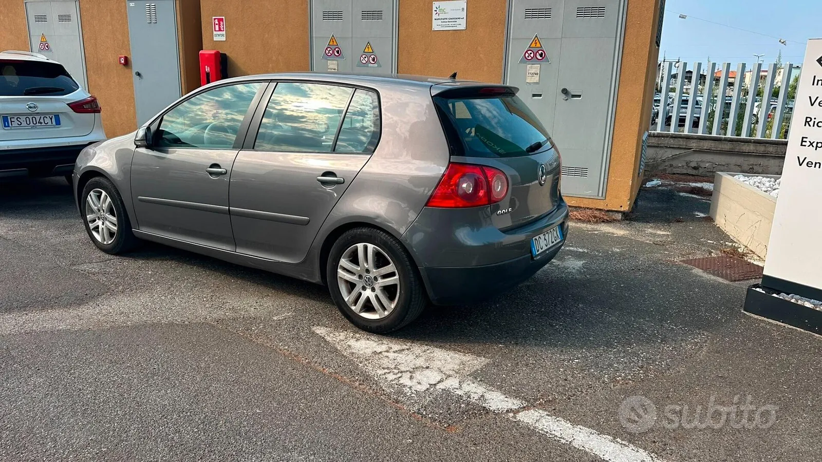 Volkswagen Golf 2006 photo 2