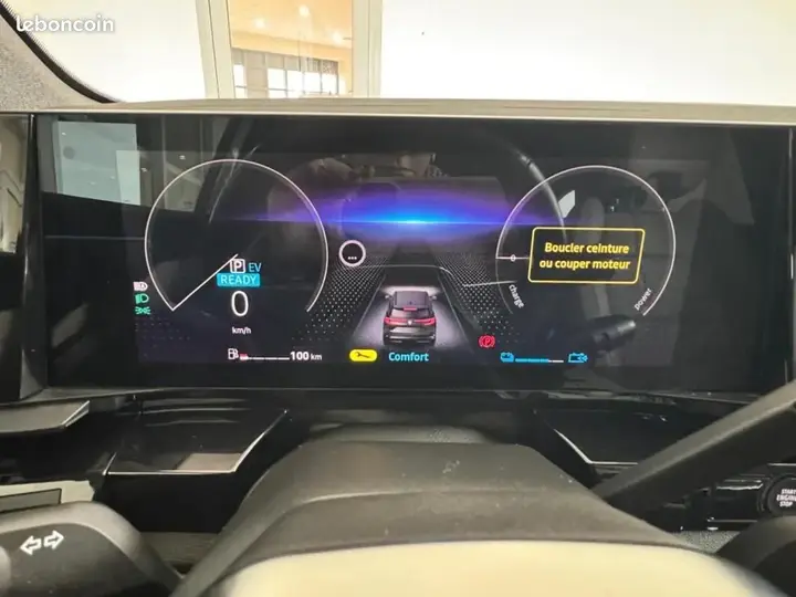 Renault Espace 2023 photo 2