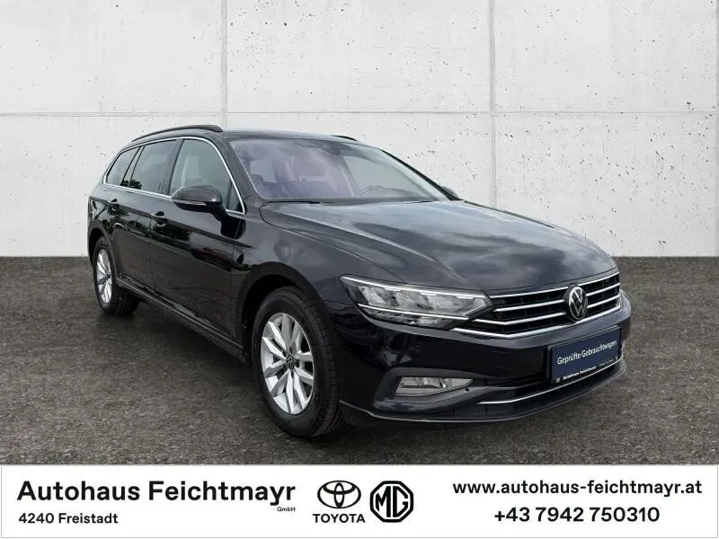 Volkswagen Passat 2023 photo 3