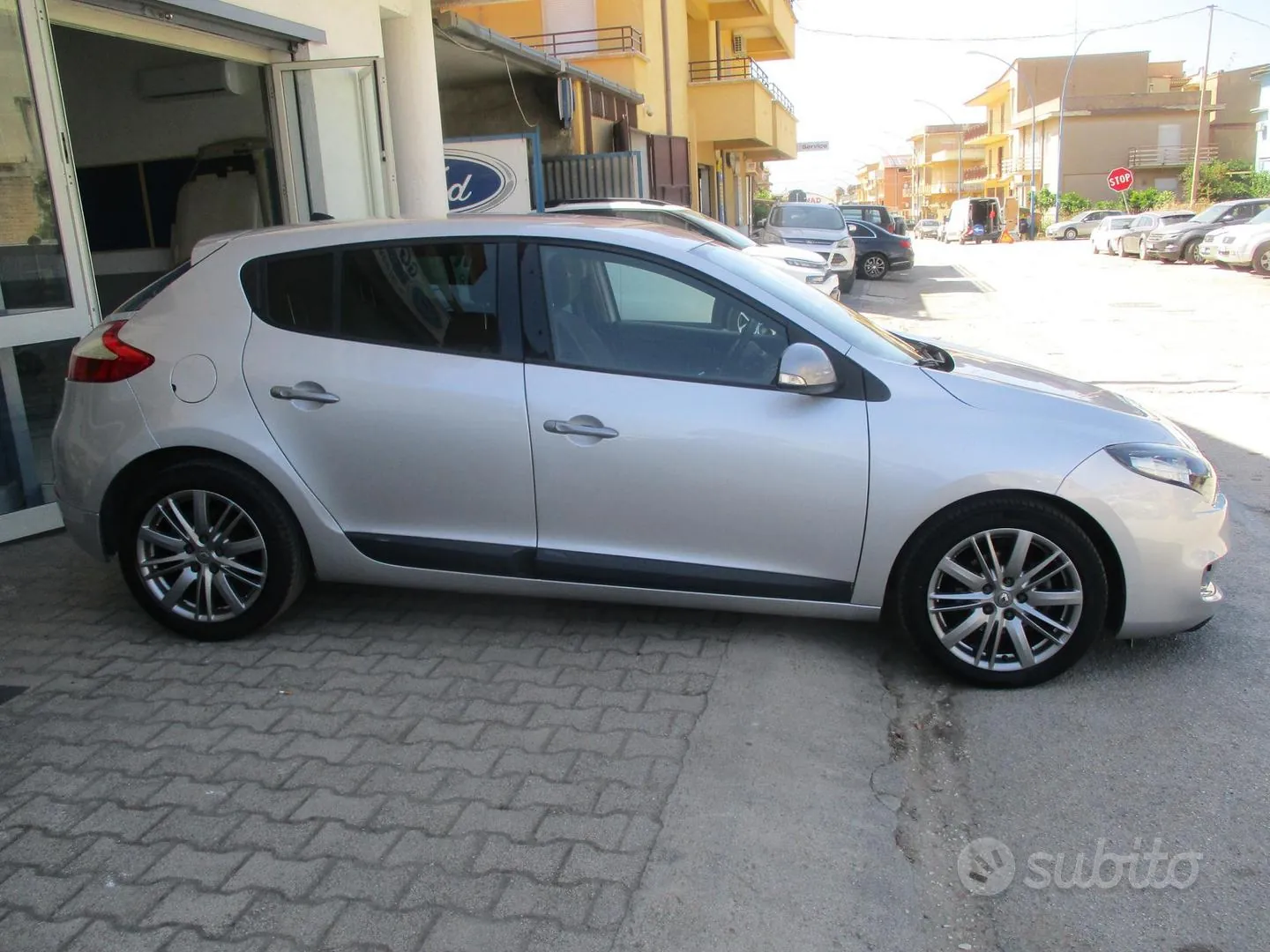 Renault Megane 2011 photo 4