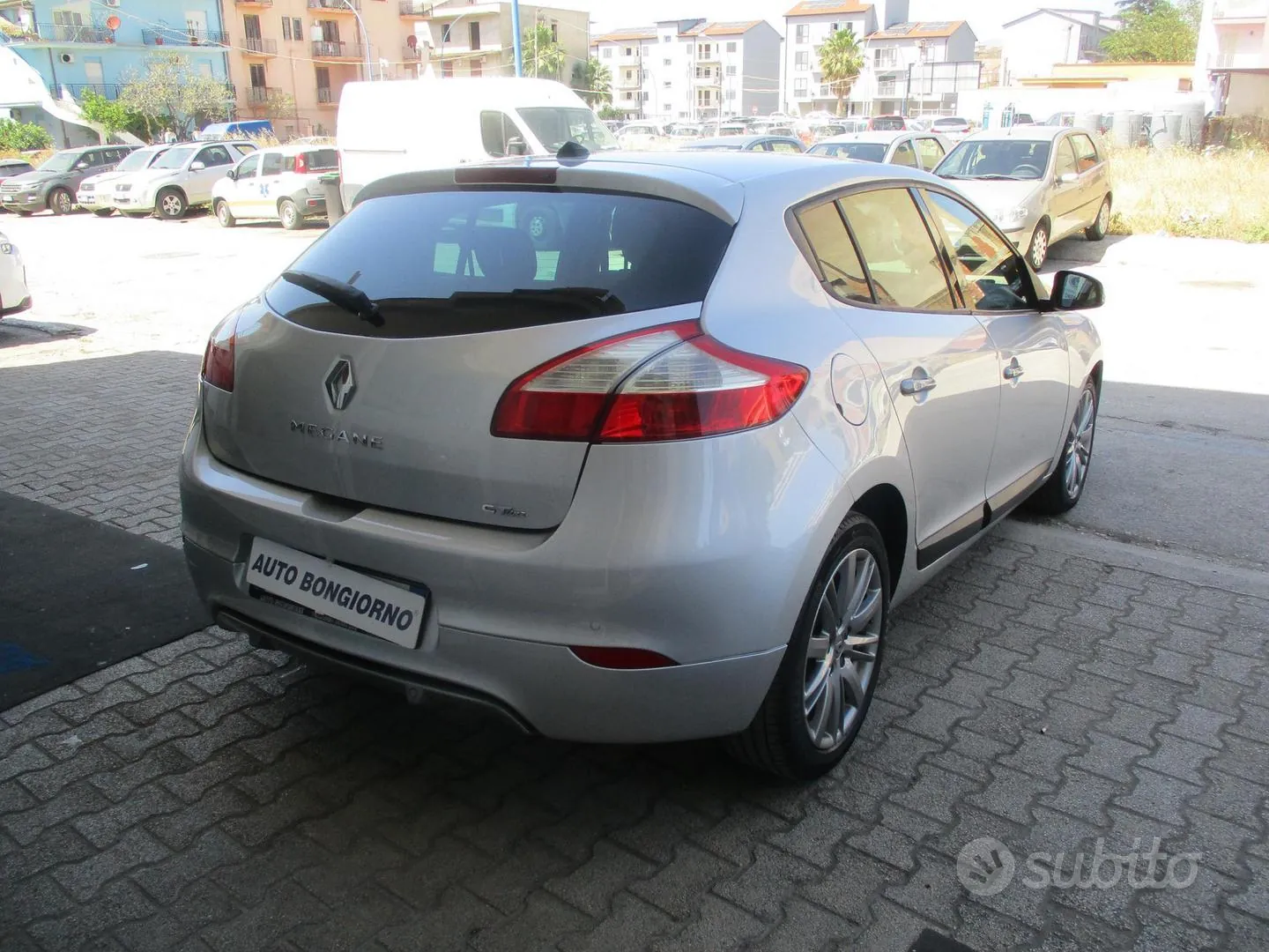 Renault Megane 2011 photo 5