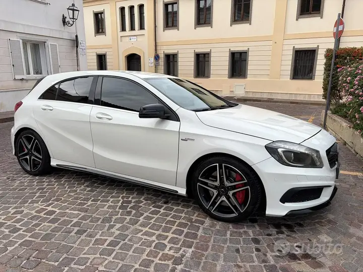 Mercedes-Benz A45 Amg