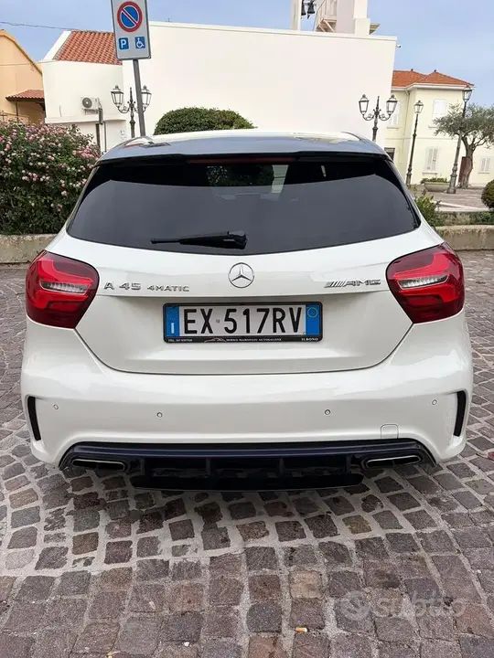 Mercedes-Benz A45 Amg 2015 photo 4