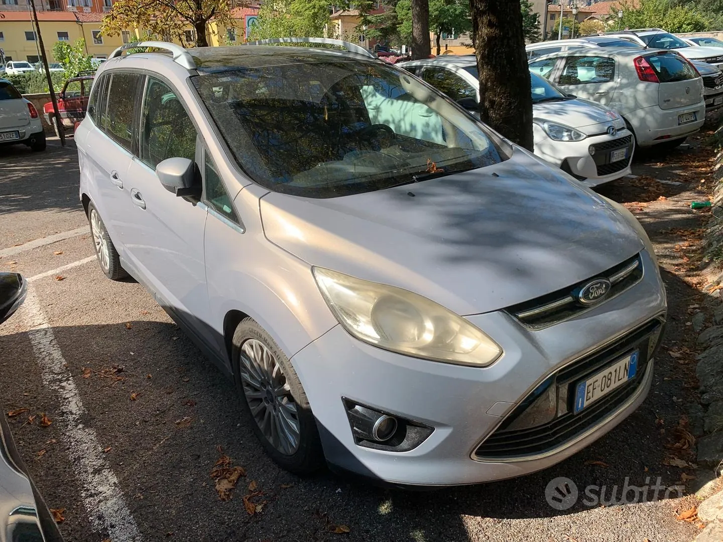 Ford C-Max 2011 photo 4