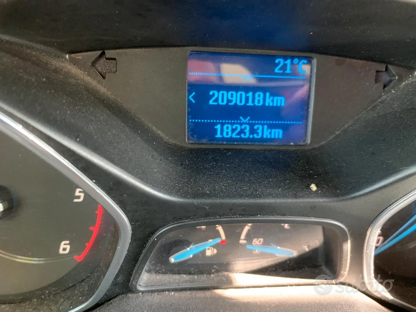 Ford C-Max 2011 photo 2