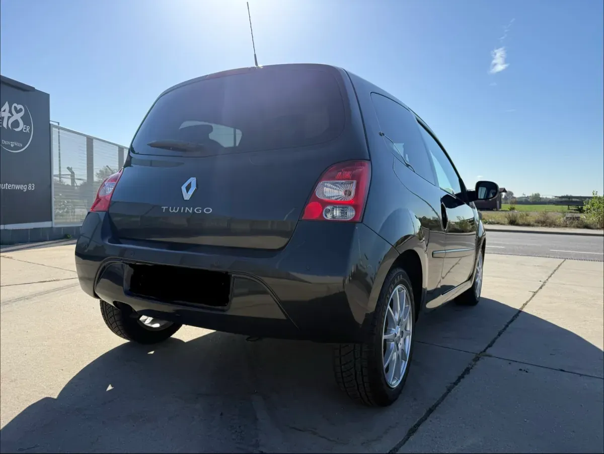 Renault Twingo 2011 photo 3