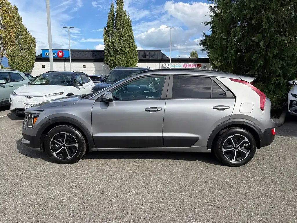 Kia Niro 2025 photo 2