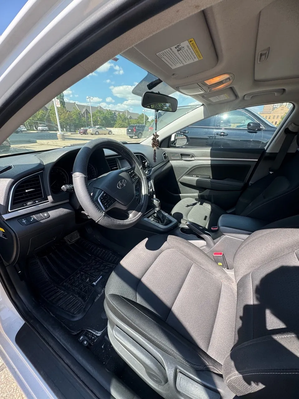 Hyundai Elantra 2017 photo 3