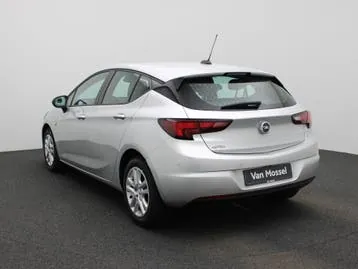 Opel Astra 2021 photo 2