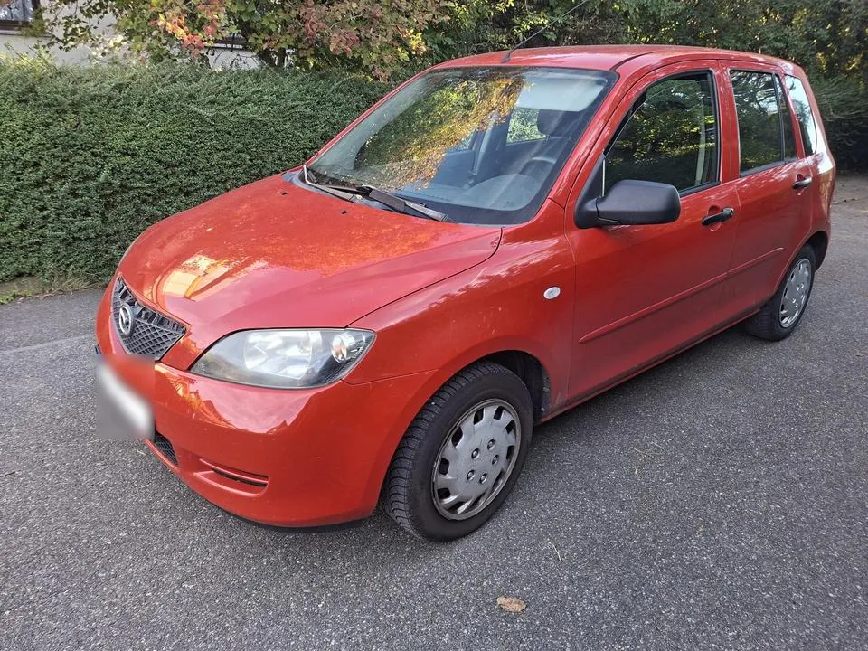Mazda 2