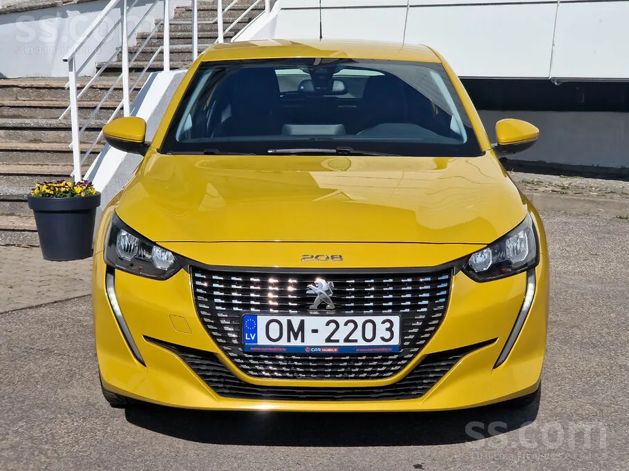 Peugeot 208