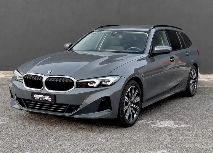 BMW 320 2022 photo 2