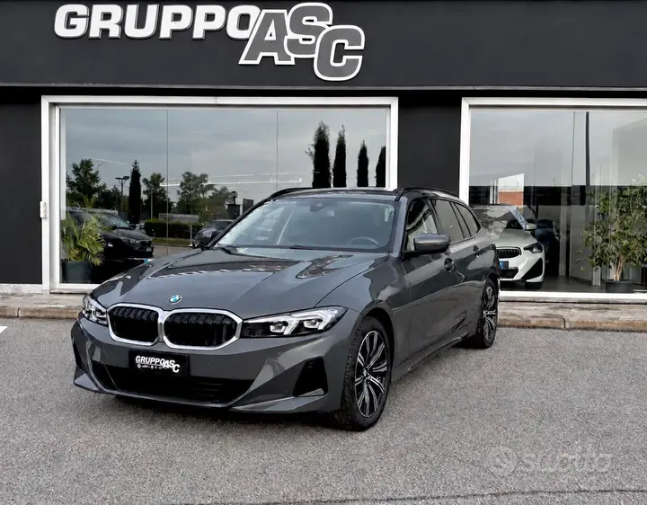 BMW 320