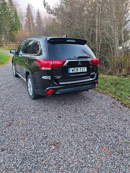 Mitsubishi Outlander 2018 photo 3