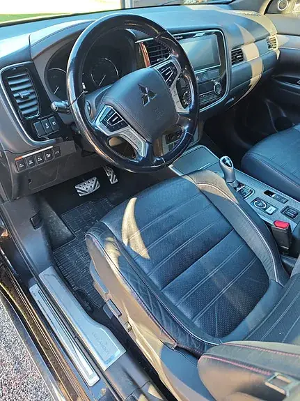 Mitsubishi Outlander 2018 photo 4