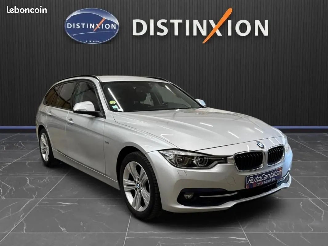 BMW 3 Series 2018 photo 2