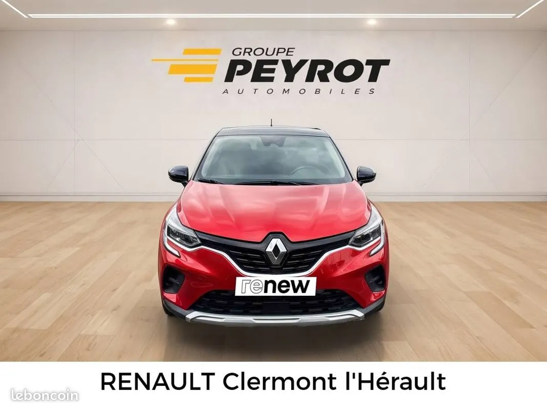 Renault Captur 2024 photo 2