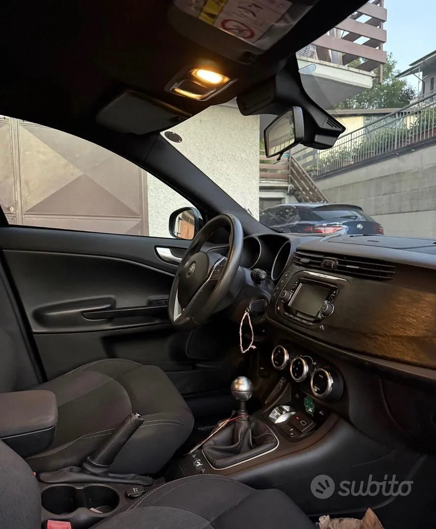 Alfa Romeo Giulietta 2019 photo 4