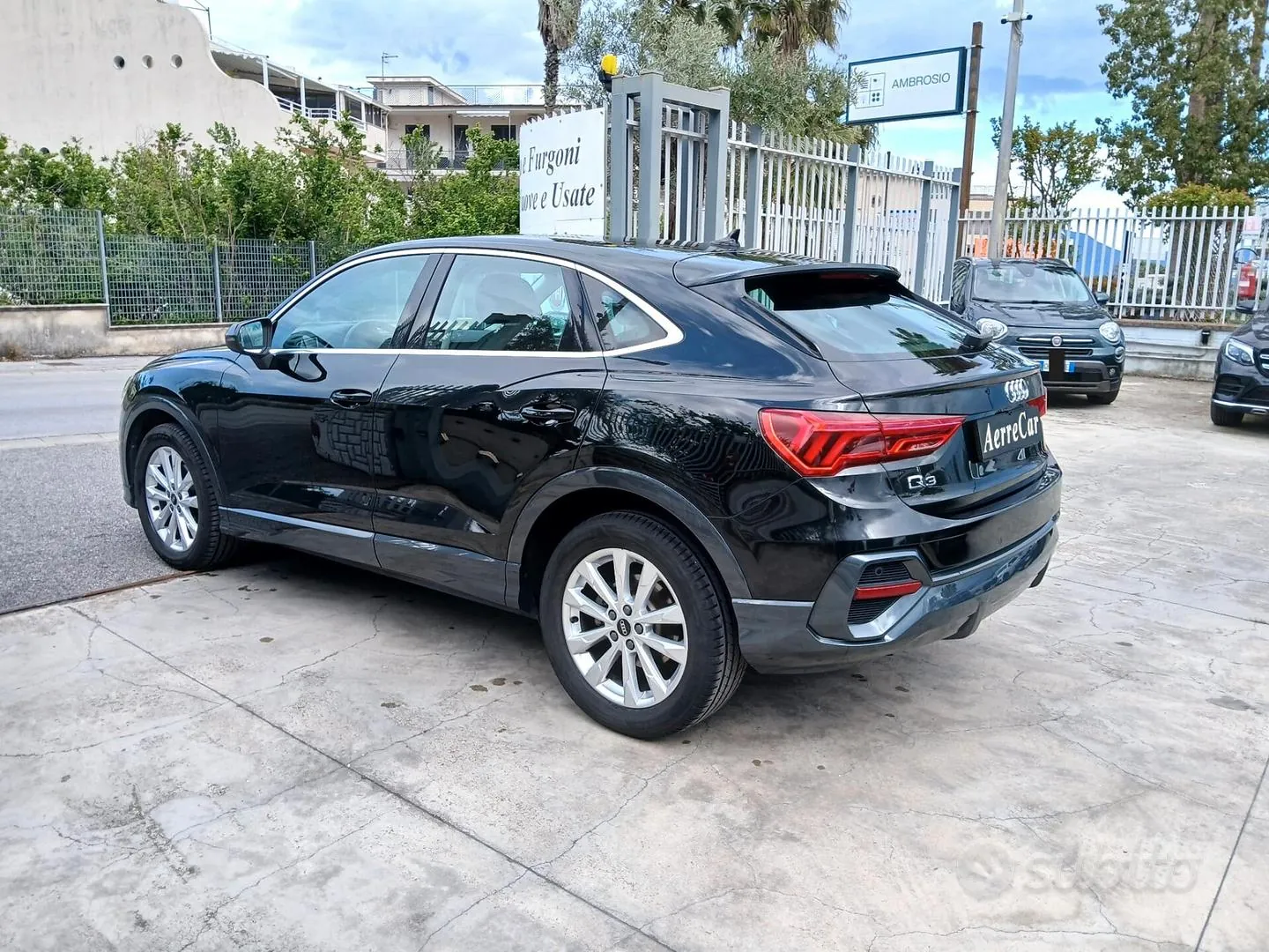 Audi Q3 2021 photo 5