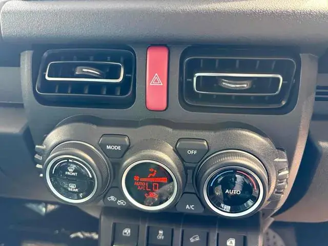 Suzuki Jimny Nomade 2026 photo 5