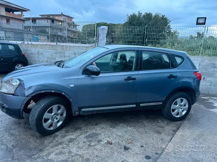 Nissan Qashqai 2009 photo 4