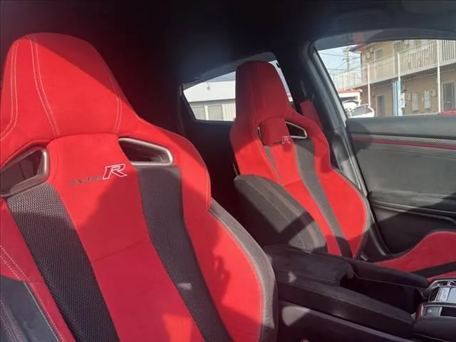 Honda Civic Type R 2017 photo 5