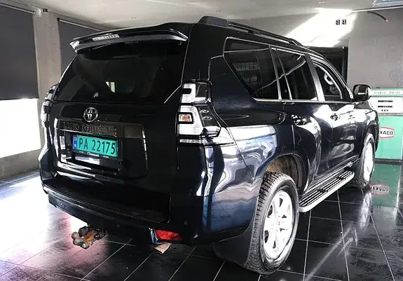 Toyota Land Cruiser 2021 photo 3