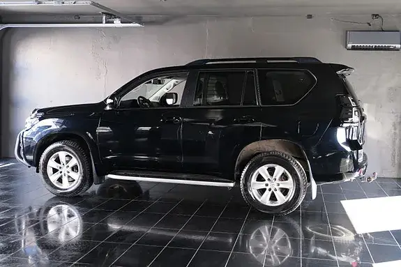 Toyota Land Cruiser 2021 photo 4