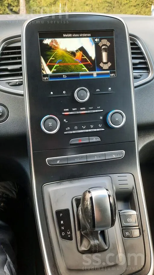Renault Scenic 2019 photo 5