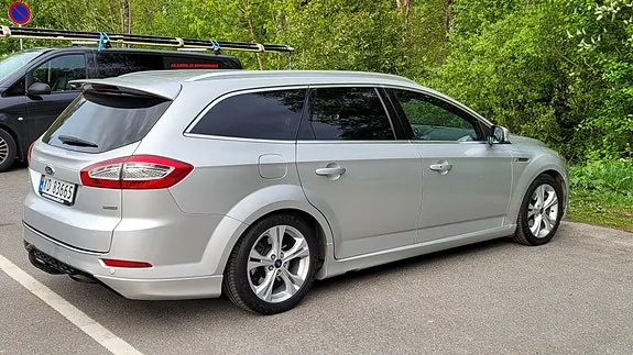 Ford Mondeo 2012 photo 3