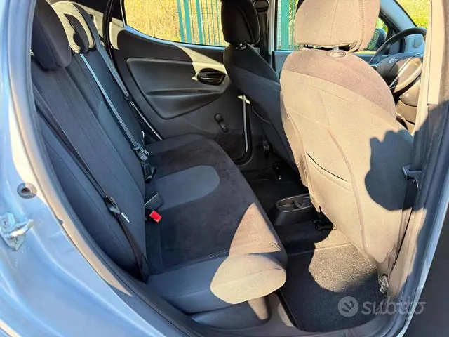 Lancia Ypsilon 2015 photo 4