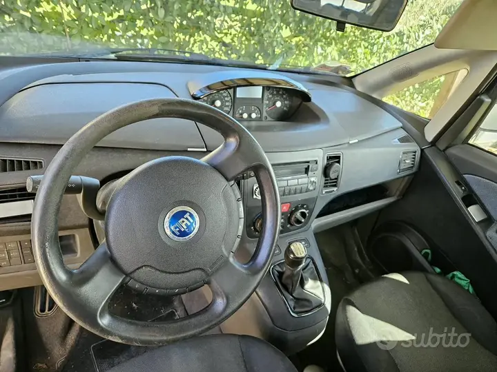 Fiat Idea 2006 photo 4