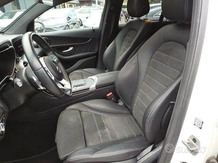 Mercedes-Benz Glc Coupé 2023 photo 3